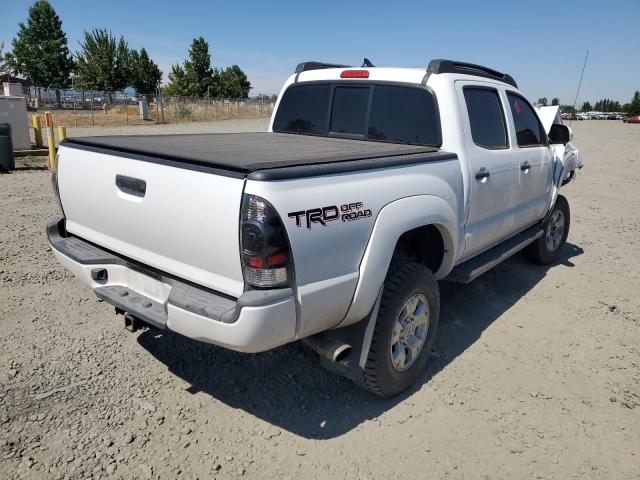 Photo 4 from auction – 2015 TOYOTA TACOMA DOU with VIN 3TMLU4EN3FM177225