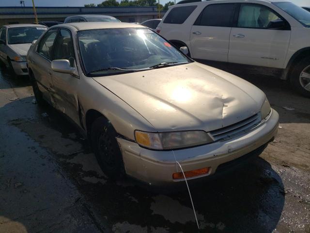 HONDA ACCORD LX 1994 with VIN JHMCD554XRC030353 - Photo from auction