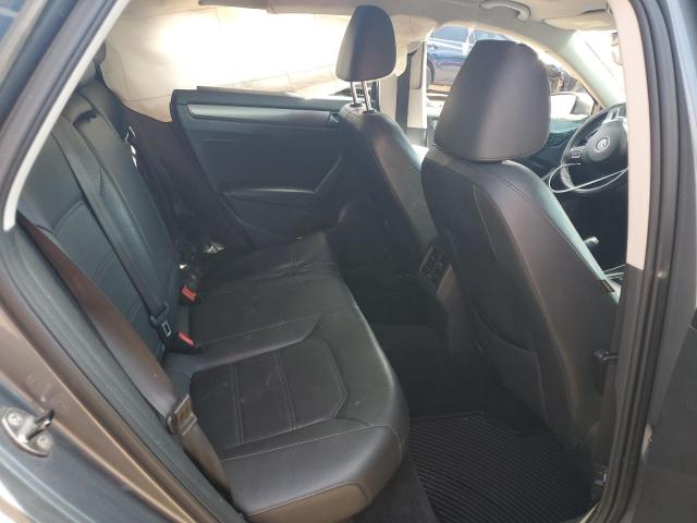 Photo 6 from auction – 2014 VOLKSWAGEN PASSAT SE with VIN 1VWBN7A37EC084901