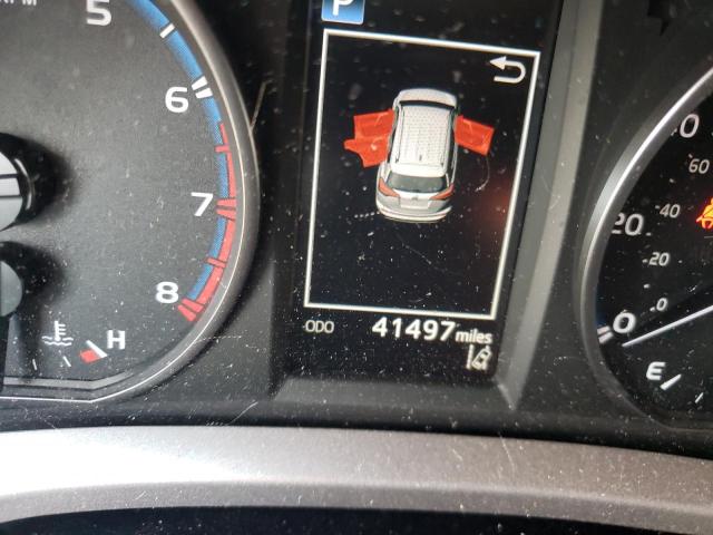 Photo 8 from auction – 2018 TOYOTA RAV4 LE with VIN JTMBFREV6JJ721743
