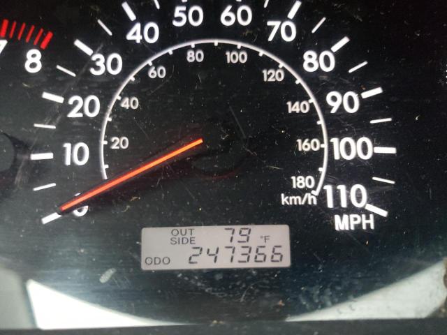 Photo 8 from auction – 2005 TOYOTA COROLLA CE with VIN JTDBR32EX52058203