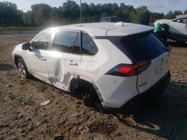 Photo 3 from auction – 2019 TOYOTA RAV4 XLE with VIN JTMP1RFVXKD520415