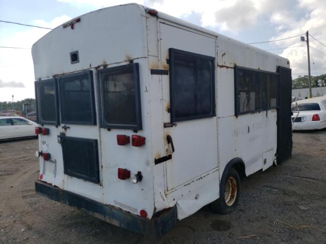 Photo 4 from auction – 1997 FORD ECONOLINE with VIN 1FDKE30S1VHA02941