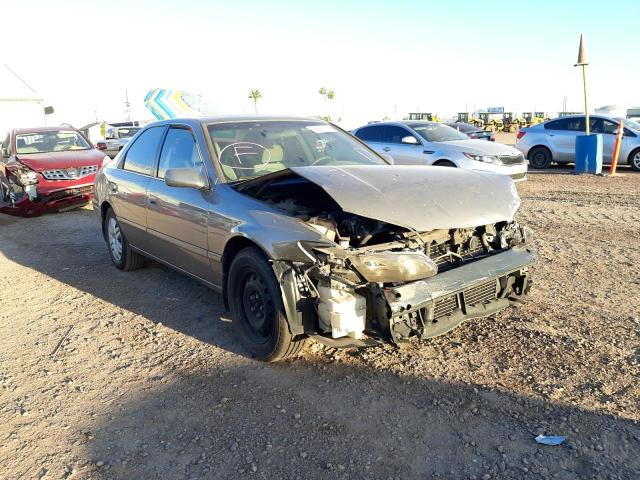 TOYOTA CAMRY CE 2000 with VIN 4T1BG22K6YU004892 - Photo from auction