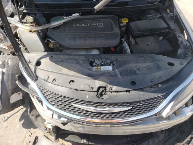 Photo 7 from auction – 2015 CHRYSLER 200 C with VIN 1C3CCCCB9FN654708