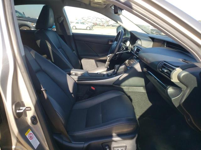 Photo 5 from auction – 2017 LEXUS IS 200T with VIN JTHBA1D23H5044126