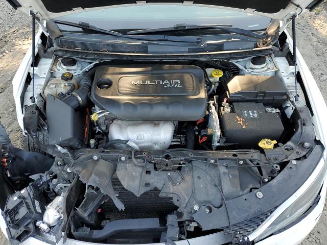 Photo 7 from auction – 2016 CHRYSLER 200 LIMITE with VIN 1C3CCCAB5GN170250