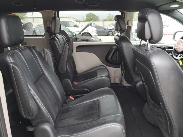 Photo 6 from auction – 2017 DODGE GRAND CARA with VIN 2C4RDGCGXHR616707