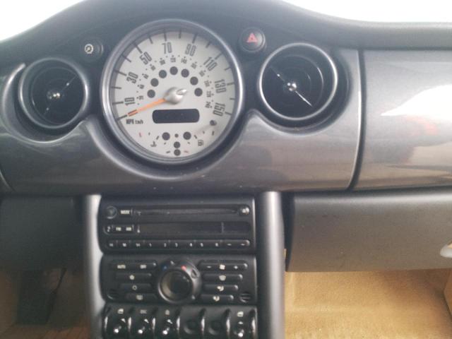 Photo 9 from auction – 2003 MINI COOPER with VIN WMWRC33403TC48315