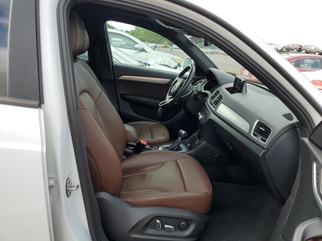 Photo 5 from auction – 2018 AUDI Q3 PREMIUM with VIN WA1ECCFS7JR014637