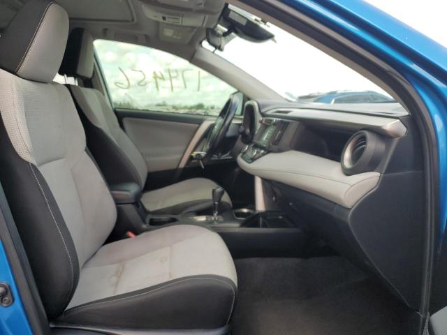 Photo 5 from auction – 2017 TOYOTA RAV4 XLE with VIN JTMWFREV4HJ114607