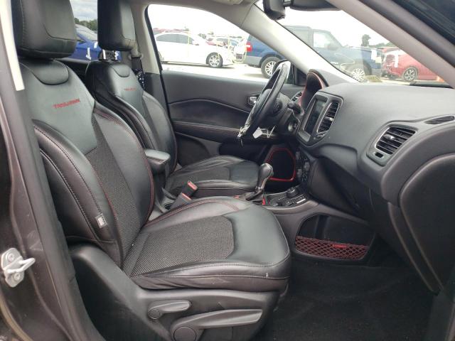 Photo 5 from auction – 2019 JEEP COMPASS TR with VIN 3C4NJDDB8KT805546