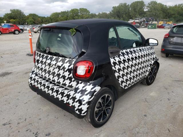 Photo 4 from auction – 2016 SMART FORTWO with VIN WMEFJ5DA1GK070632