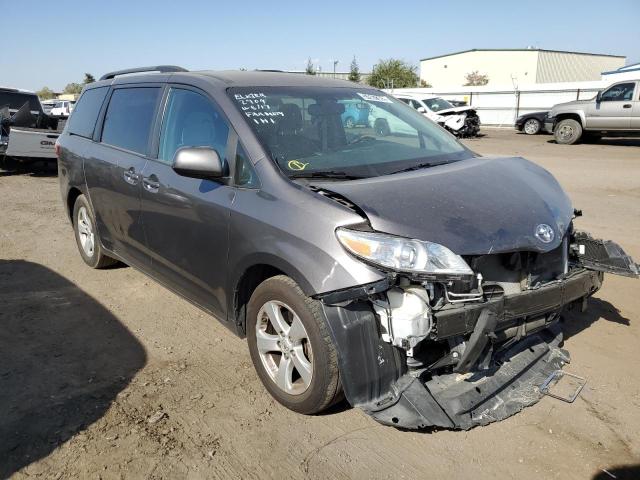 TOYOTA SIENNA LE 2016 with VIN 5TDKK3DC9GS728867 - Photo from auction