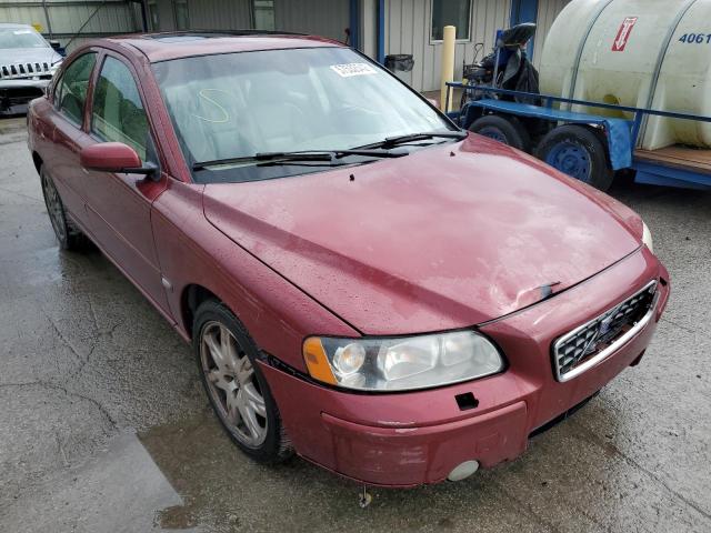 VOLVO S60 2.5T 2005 with VIN YV1RH592452449026 - Photo from auction