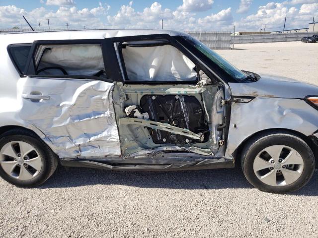 Photo 9 from auction – 2016 KIA SOUL with VIN KNDJN2A26G7832641