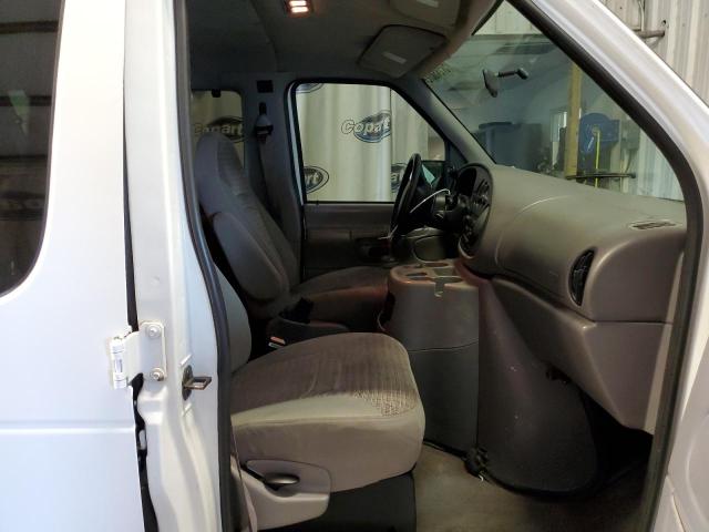Photo 5 from auction – 2000 FORD ECONOLINE with VIN 1FBSS31L7YHA19305