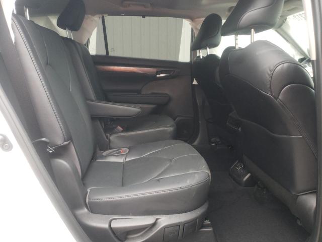 Photo 6 from auction – 2022 TOYOTA HIGHLANDER with VIN 5TDYZRAH2NS094436