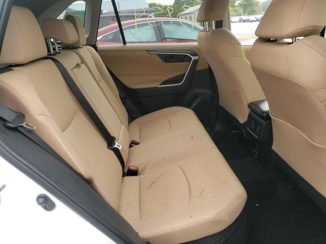 Photo 6 from auction – 2021 TOYOTA RAV4 LE with VIN JTMLWRFV9MD132983