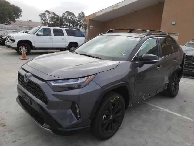Photo 2 from auction – 2022 TOYOTA RAV4 XSE with VIN 4T3E6RFV9NU068280