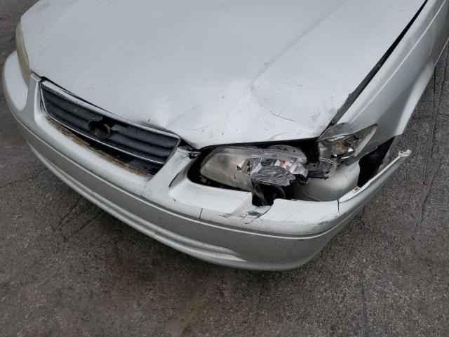 Photo 9 from auction – 2000 TOYOTA CAMRY LE with VIN 4T1BF22KXYU104593