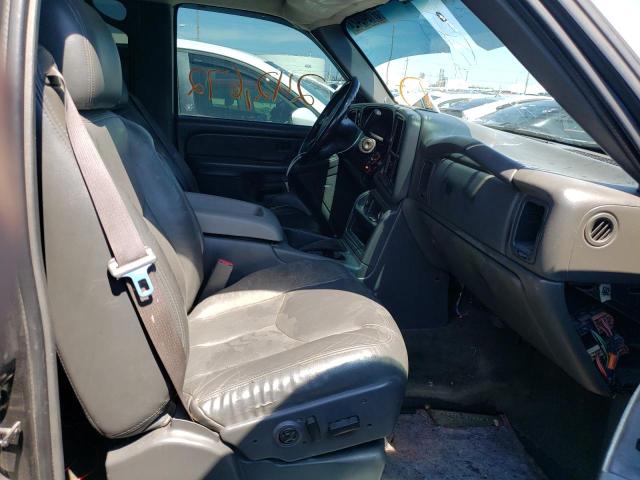 Photo 5 from auction – 2005 CHEVROLET SILVERADO with VIN 2GCEK13T951332302