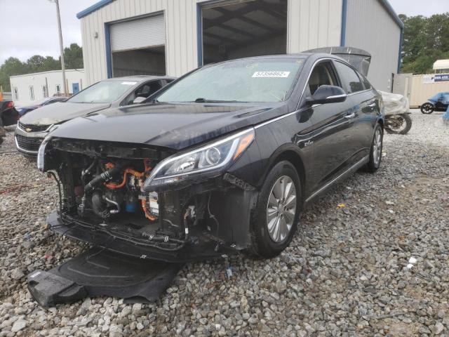 Photo 2 from auction – 2017 HYUNDAI SONATA HYB with VIN KMHE24L31HA075367