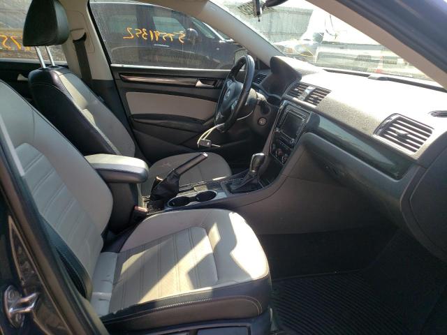 Photo 5 from auction – 2015 VOLKSWAGEN PASSAT SE with VIN 1VWBT7A39FC094353