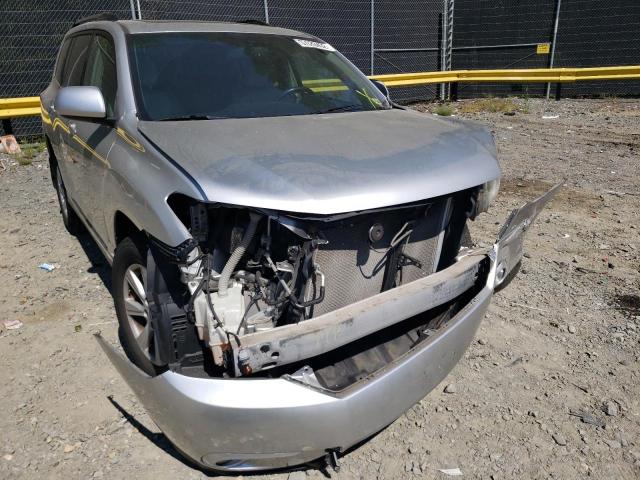 Zdjęcie 9 z aukcji – 2012 TOYOTA HIGHLANDER z VIN 5TDBK3EH5CS129937