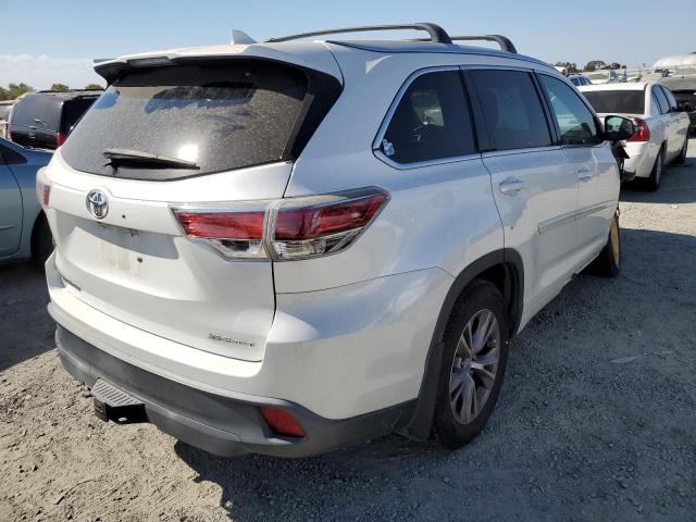 Photo 4 from auction – 2015 TOYOTA HIGHLANDER with VIN 5TDJKRFHXFS168525