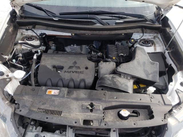 Photo 7 from auction – 2017 MITSUBISHI OUTLANDER with VIN JA4AD3A37HZ025112
