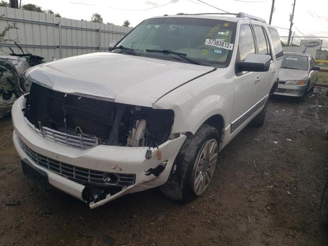 Photo 2 from auction – 2011 LINCOLN NAVIGATOR with VIN 5LMJJ2J55BEJ00567