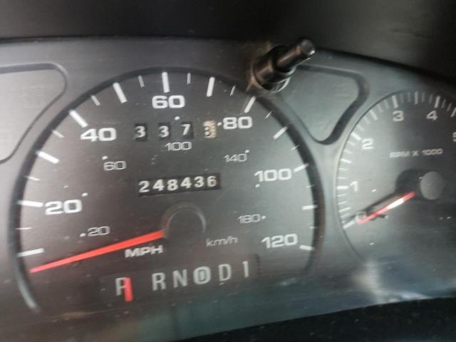 Photo 8 from auction – 2002 FORD TAURUS SE with VIN 1FAFP53U22A181154