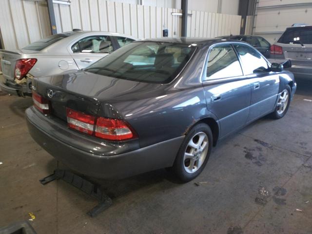 Photo 4 from auction – 2001 LEXUS ES 300 with VIN JT8BF28G310307991