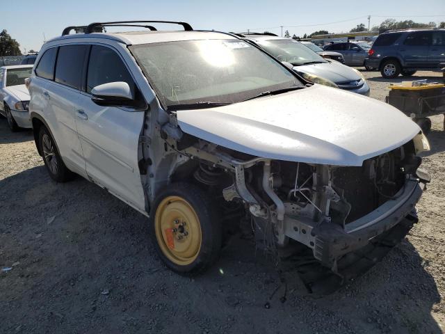 TOYOTA HIGHLANDER 2015 with VIN 5TDJKRFHXFS168525 - Photo from auction