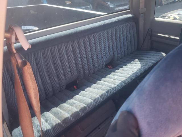 Photo 6 from auction – 1992 CHEVROLET GMT-400 C1 with VIN 2GCEC19K4N1174494