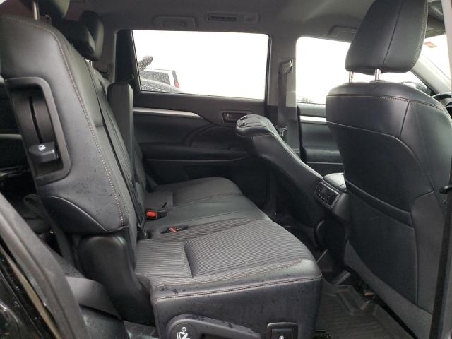 Photo 6 from auction – 2015 TOYOTA HIGHLANDER with VIN 5TDBKRFH8FS158452