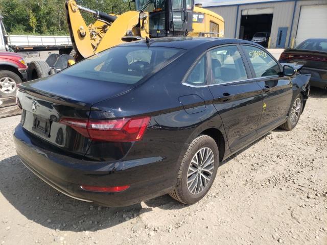 Photo 4 from auction – 2020 VOLKSWAGEN JETTA S with VIN 3VWCB7BU7LM027341