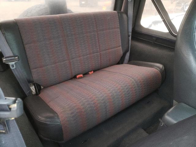 Photo 6 from auction – 2000 JEEP WRANGLER / with VIN 1J4FA49S0YP786253