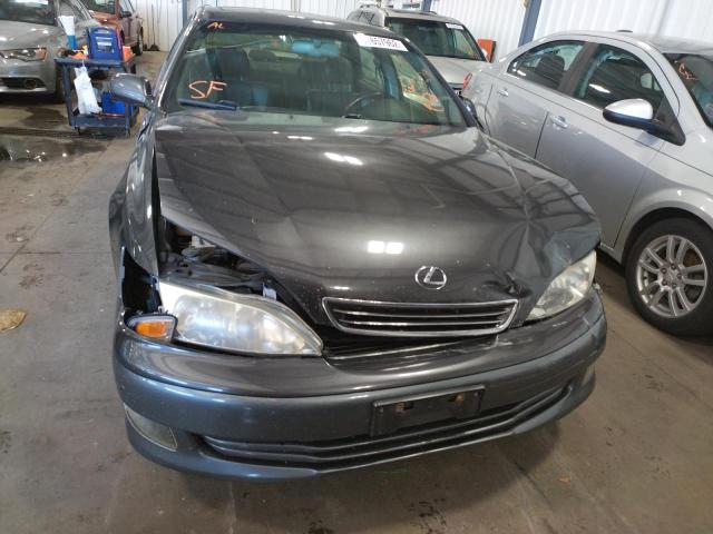 Photo 9 from auction – 2001 LEXUS ES 300 with VIN JT8BF28G310307991