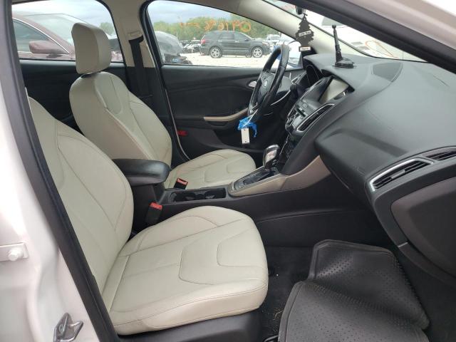 Photo 5 from auction – 2015 FORD FOCUS TITA with VIN 1FADP3J26FL229942