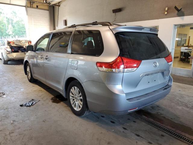 Photo 3 from auction – 2011 TOYOTA SIENNA XLE with VIN 5TDYK3DC1BS083263