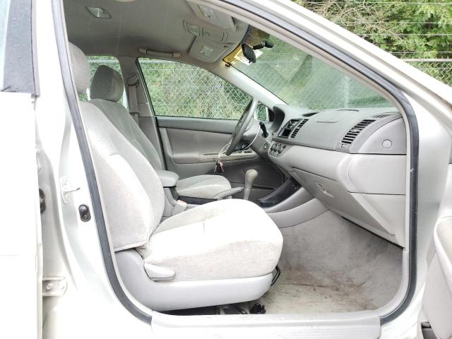 Photo 5 from auction – 2004 TOYOTA CAMRY LE with VIN 4T1BE32K14U904797