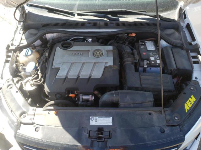 Photo 7 from auction – 2012 VOLKSWAGEN JETTA TDI with VIN 3VWLL7AJ6CM089687