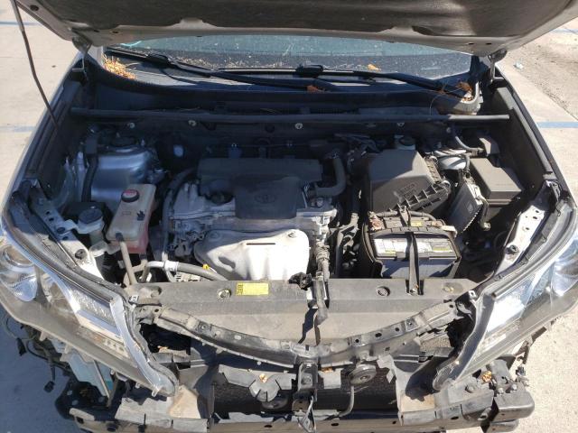 Photo 7 from auction – 2015 TOYOTA RAV4 LIMIT with VIN JTMDFREV1FD134736