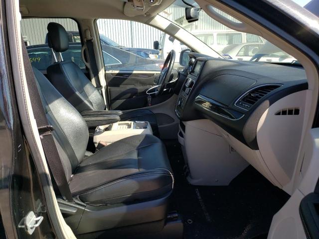 Photo 5 from auction – 2013 CHRYSLER TOWN & COU with VIN 2C4RC1BG2DR656999