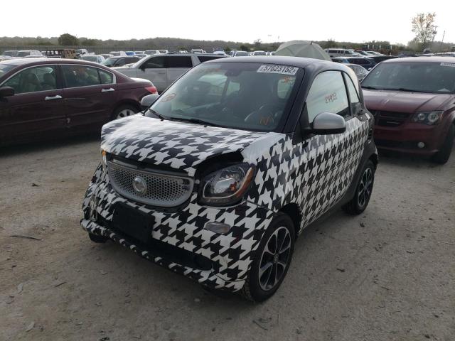 Photo 2 from auction – 2016 SMART FORTWO with VIN WMEFJ5DA1GK070632