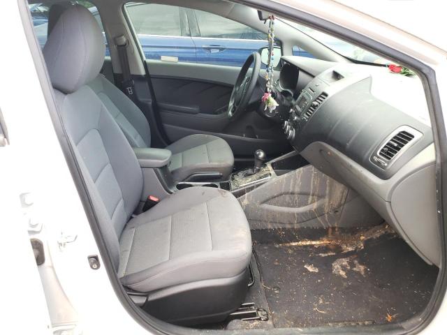 Photo 5 from auction – 2018 KIA FORTE LX with VIN 3KPFK4A74JE240183