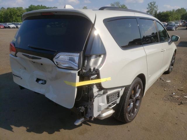 Photo 4 from auction – 2019 CHRYSLER PACIFICA T with VIN 2C4RC1FG4KR742046