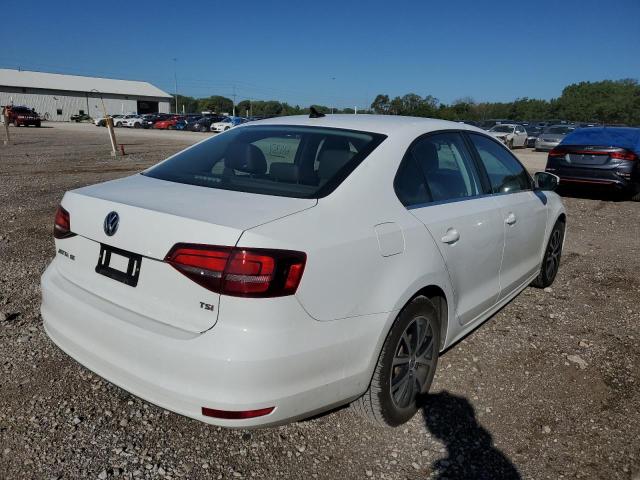 Photo 4 from auction – 2017 VOLKSWAGEN JETTA SE with VIN 3VWDB7AJ8HM330129